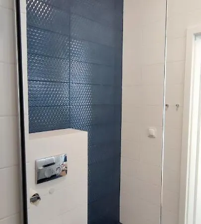 Aleda Tower, 14 Floor, Balkon * Στσέτσιν