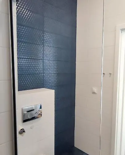 Aleda Tower, 14 Floor, Balkon * Στσέτσιν