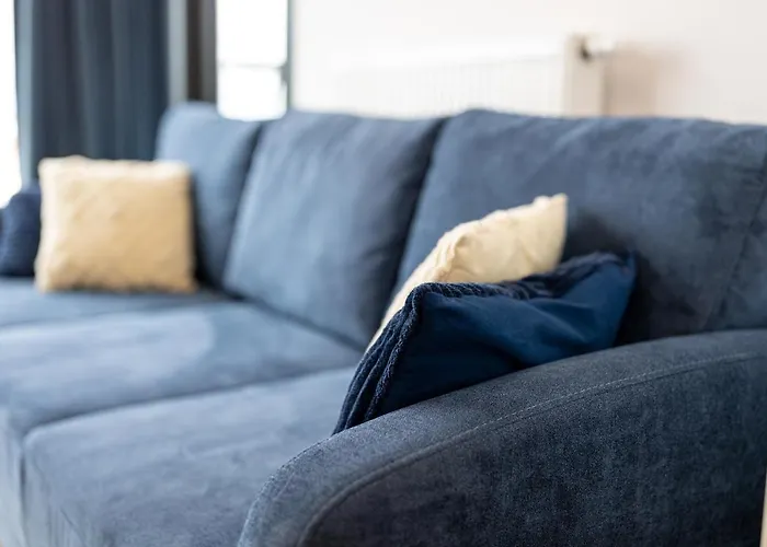 Aleda Tower, 14 Floor, Balkon * Στσέτσιν